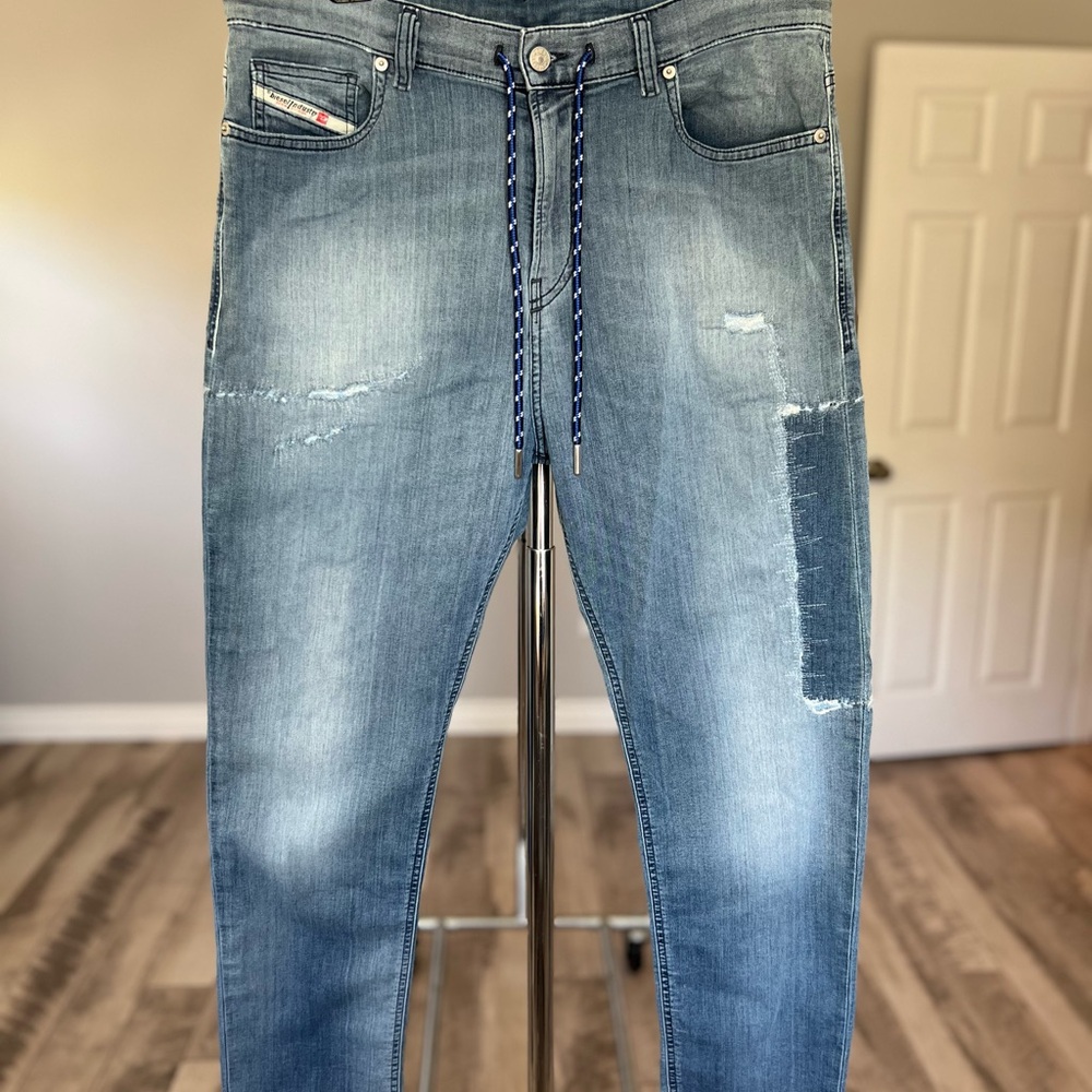 Diesel Jogg Jeans D-Vider Size 34 X 32 Men’s